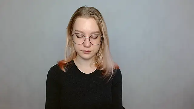 cindi hot online show from January 5, 9:15 am