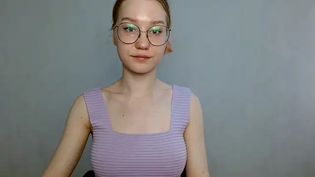 cindi hot online show from March 7, 11:40 am