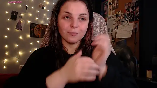 Snapshot of Saya_sweet chatting on October 7, 5:26 am Saya sweet online show from October 7, 5:26 am