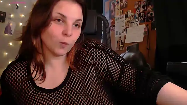 Snapshot of Saya_sweet chatting on October 9, 7:28 am Saya sweet online show from October 9, 7:28 am