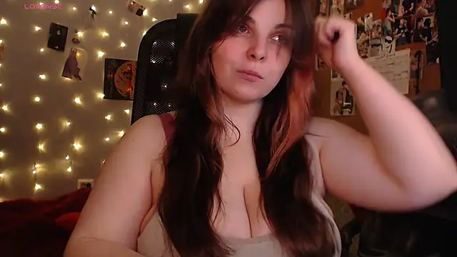 Snapshot of Saya_sweet chatting on October 10, 9:47 pm Saya sweet online show from October 10, 9:47 pm