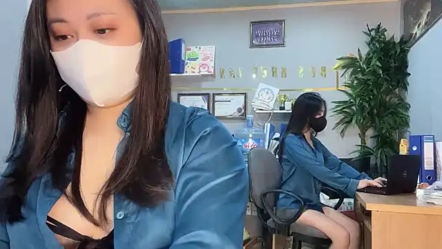 Bamboo Swetie online show from December 8, 2:30 pm