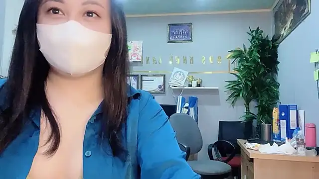 Bamboo Swetie online show from December 26, 2:37 pm