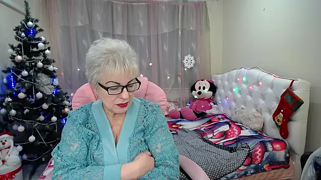 KayleSmoll online show from January 16, 4:17 am