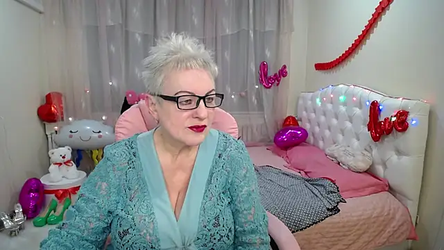 KayleSmoll online show from February 14, 7:23 pm