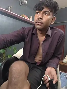 richardjames95 online show from November 2, 2:41 pm