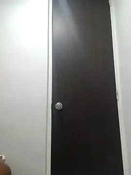 Sofythom1 online show from January 18, 3:42 am