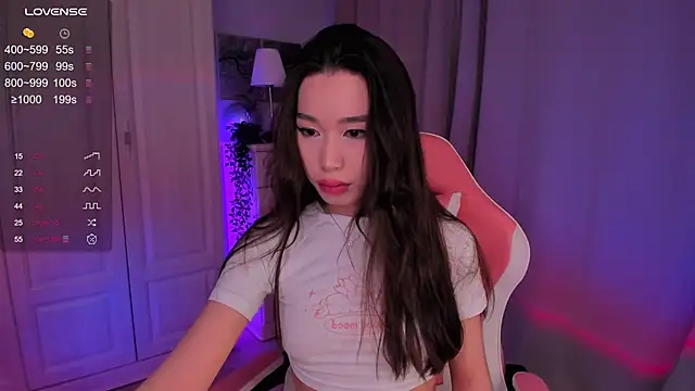 sensualily online show from December 3, 5:23 pm