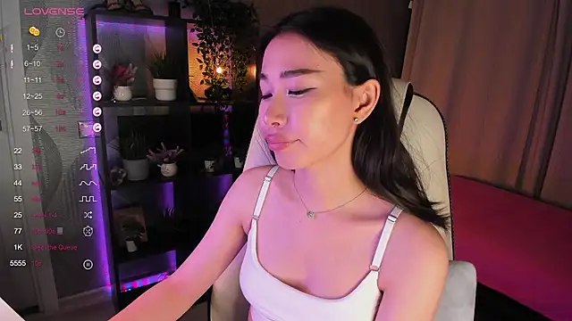 sensualily online show from September 16, 3:46 pm