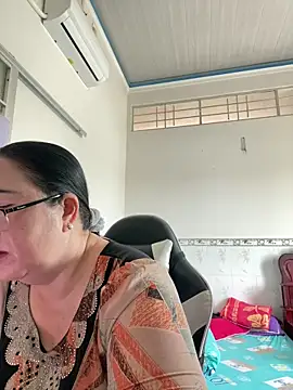 NDith online show from March 15, 4:13 am