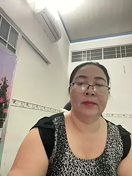 NDith online show from March 16, 11:49 am