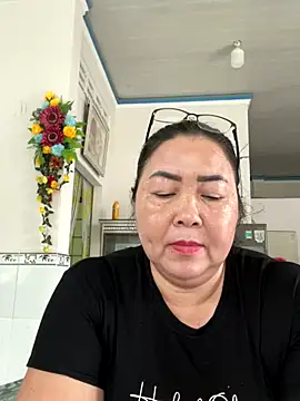 NDith online show from September 29, 4:06 am