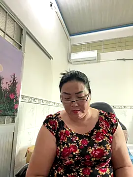 NDith online show from November 22, 4:33 am