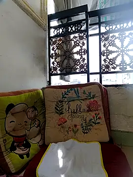 lyna bl online show from March 2, 4:17 am