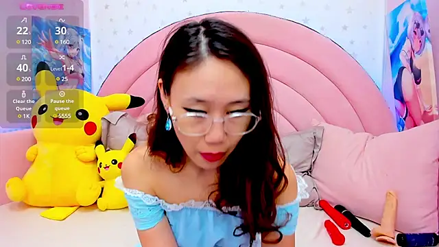 Nao  Chan  online show from March 5, 1:31 am