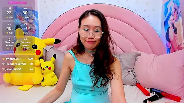 Nao  Chan  online show from March 7, 4:35 am