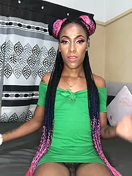 Snapshot of Kylie_Hairy_Bbc chatting on February 26, 8:54 pm Kylie Hairy Bbc online show from February 26, 8:54 pm