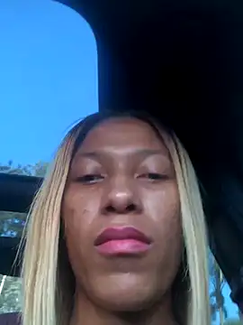 Snapshot of Kylie_Hairy_Bbc chatting on September 8, 2:49 pm Kylie Hairy Bbc online show from September 8, 2:49 pm