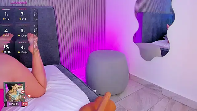 Snapshot of pau_live chatting on September 12, 11:32 am pau live online show from September 12, 11:32 am