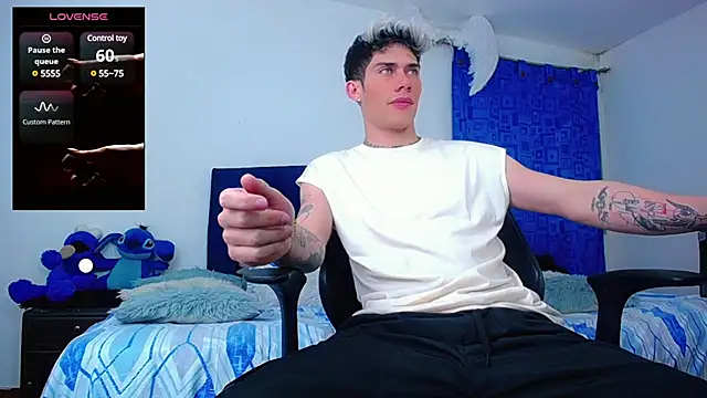 thiagomurphyy online show from March 2, 3:45 am