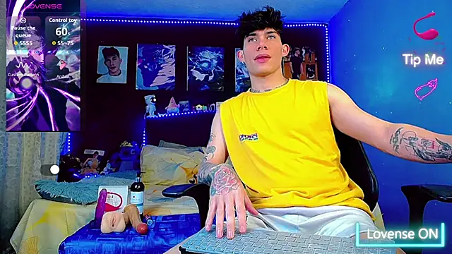 thiagomurphyy online show from October 4, 6:00 am