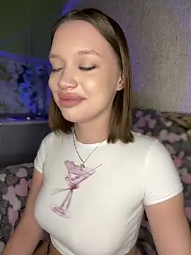 bunnyrich online show from December 15, 11:20 pm