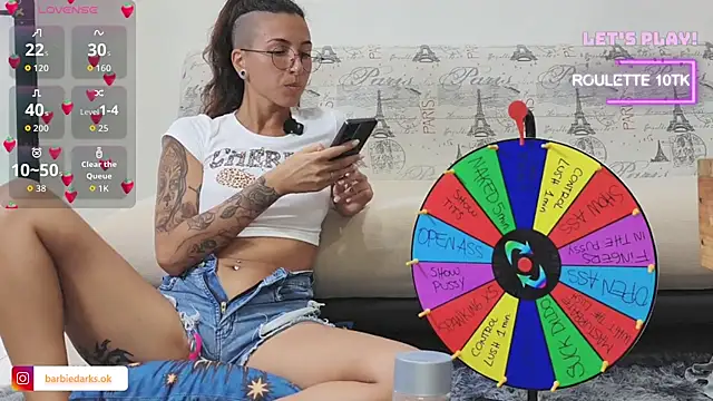 Snapshot of BarbieDarksOk chatting on October 1, 7:42 pm BarbieDarksOk online show from October 1, 7:42 pm