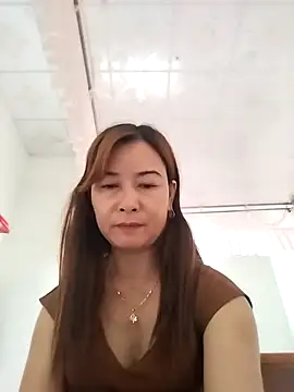 Sexy-ladyboobs20 online show from December 31, 5:22 am