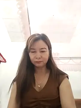 Sexy-ladyboobs20 online show from January 6, 10:47 pm