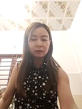 Sexy-ladyboobs20 online show from March 20, 12:30 am