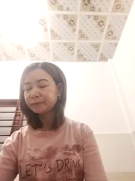 Sexy-ladyboobs20 online show from September 12, 10:54 pm