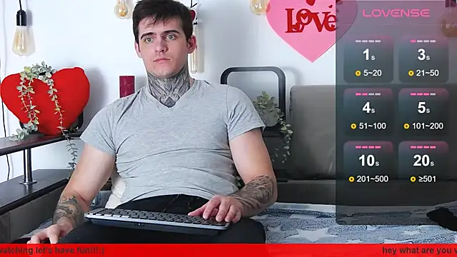 Snapshot of CarterCole chatting on February 7, 10:50 am CarterCole online show from February 7, 10:50 am