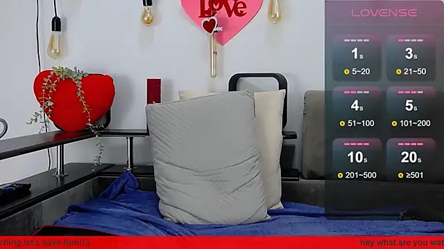 Snapshot of CarterCole chatting on February 15, 2:44 pm CarterCole online show from February 15, 2:44 pm