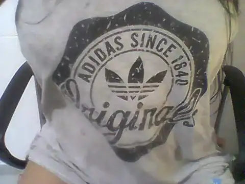 izanmiller2001 online show from January 9, 7:40 pm