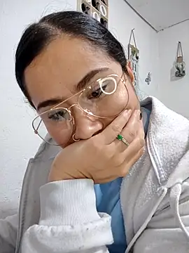 Sweet  Nurse1 online show from November 18, 4:33 pm