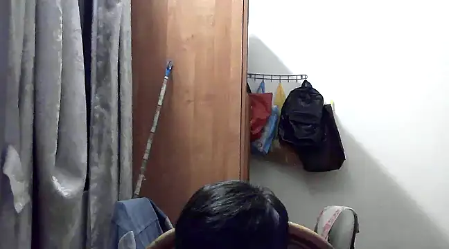 findagirlfriend online show from December 5, 4:34 pm