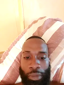 Snapshot of Papii97150 chatting on October 21, 8:20 pm Papii97150 online show from October 21, 8:20 pm