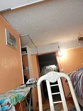 Snapshot of Papii97150 chatting on October 22, 4:51 pm Papii97150 online show from October 22, 4:51 pm