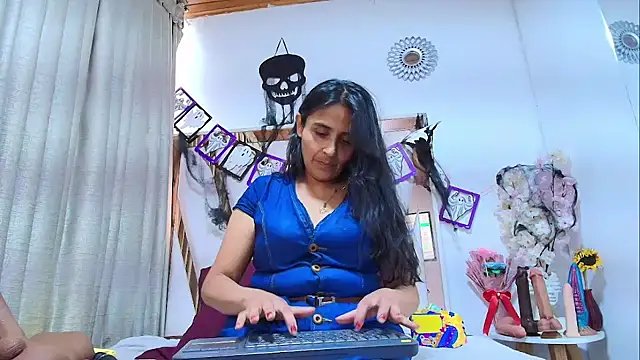  Marcela   online show from November 5, 12:27 pm