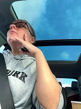 scrummymummy2 online show from November 24, 10:48 am