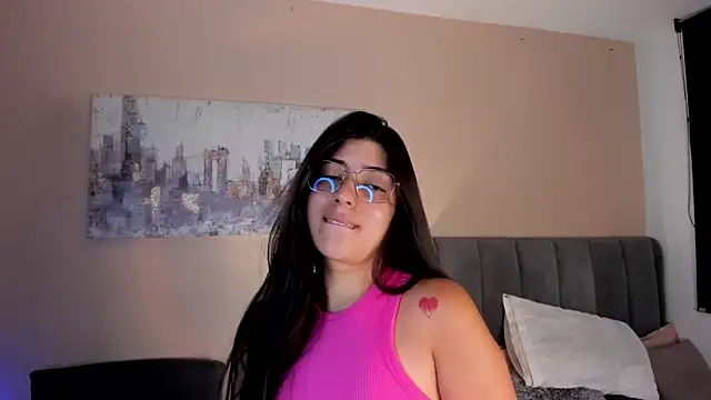 dakotaa   online show from January 12, 3:25 pm