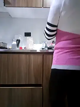 coral smitth online show from November 1, 7:27 pm