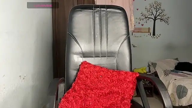 Dazzling  ira online show from February 18, 10:47 pm