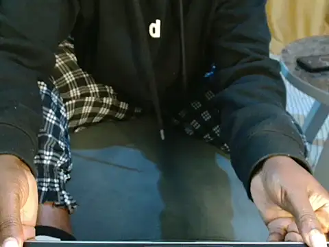 leslysexygirl online show from October 19, 9:32 am