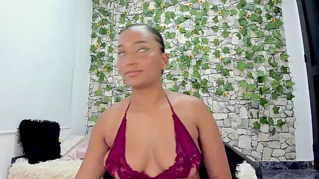 Snapshot of Pandora_gu chatting on December 6, 9:02 pm Pandora gu online show from December 6, 9:02 pm