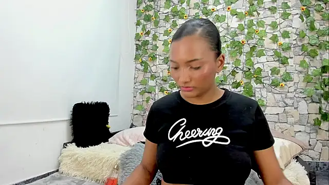 Snapshot of Pandora_gu chatting on December 12, 9:26 pm Pandora gu online show from December 12, 9:26 pm