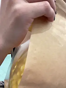 Lilisa miu online show from December 23, 1:56 pm