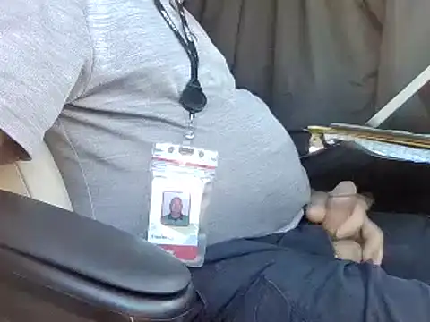 Policeman20742 online show from January 8, 5:48 pm