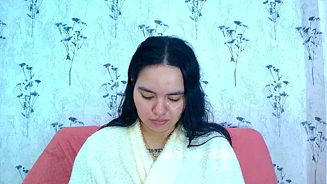 Mia candy 0 online show from March 13, 6:23 pm