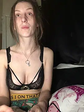 indie-rayne online show from January 12, 8:25 am